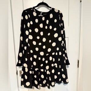 Who what wear polka dot dress with long sleeves and tiered skirt